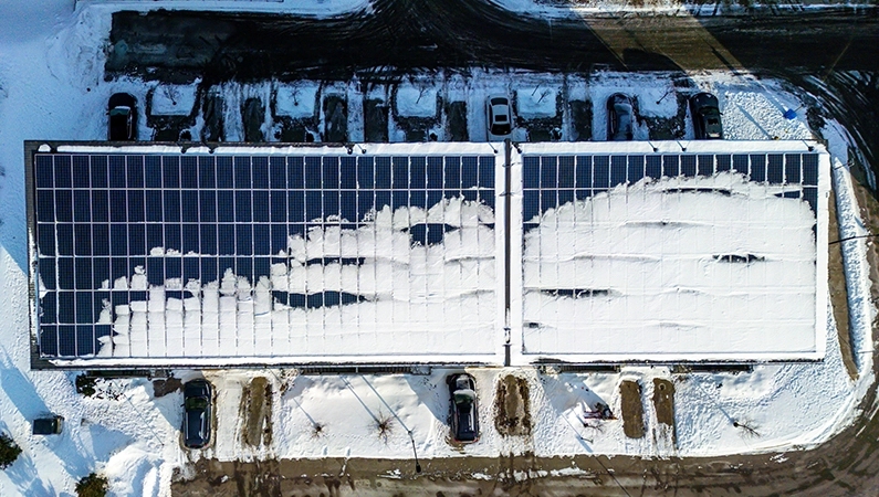 What is The Effect of Snow on Solar Power Plants