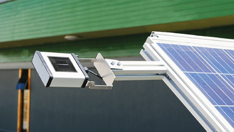 Albedómetro para Paneles Solares Bifaciales